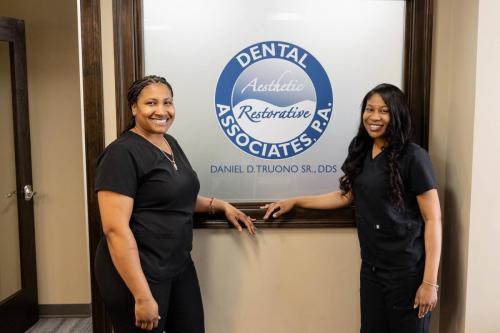 GoDaddy_699A3082 (1)